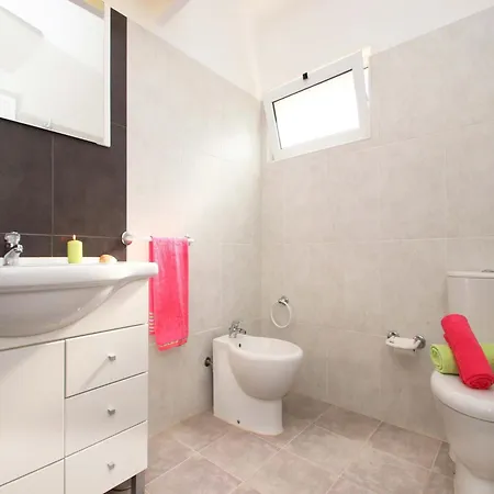 Villa Holiday Home In Carvoeiro Near Beach & Pool
