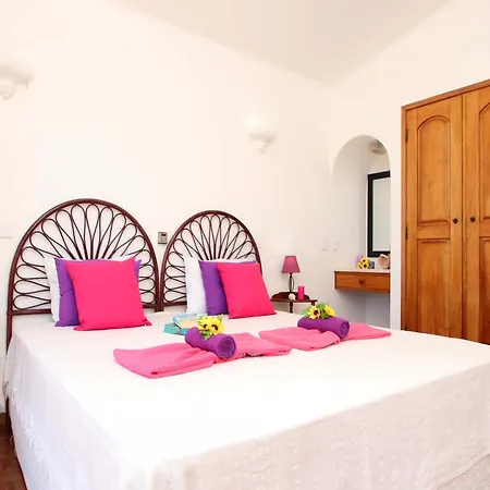 Holiday Home In Carvoeiro Near Beach & Pool