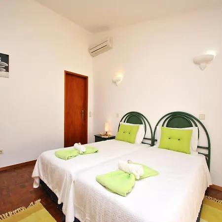 Villa Holiday Home In Carvoeiro Near Beach & Pool